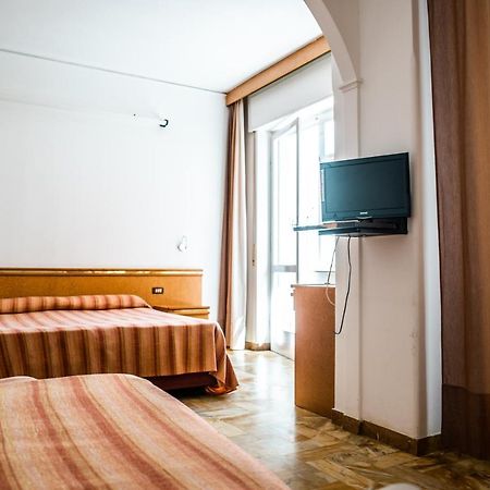 Hotel West End Alassio Eksteriør bilde