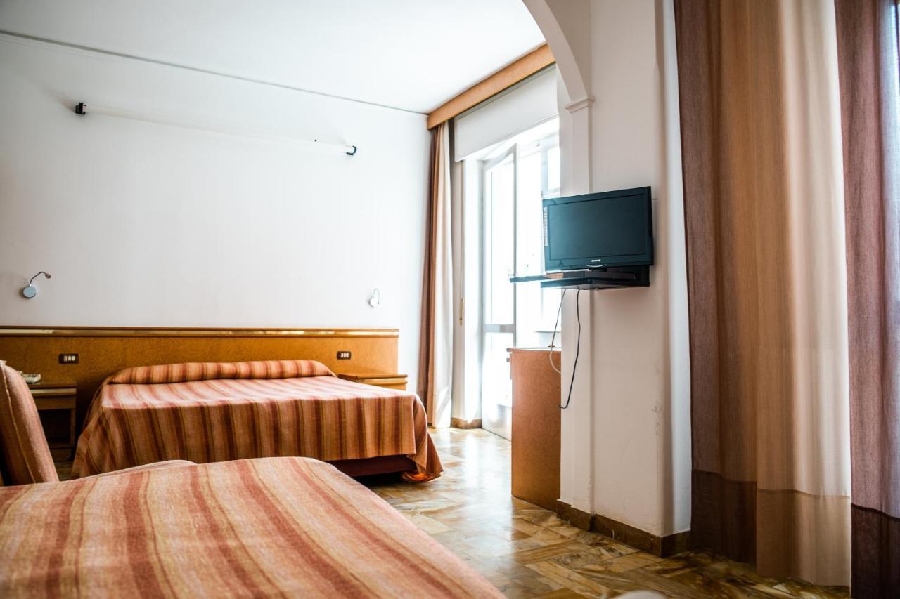 Hotel West End Alassio Eksteriør bilde