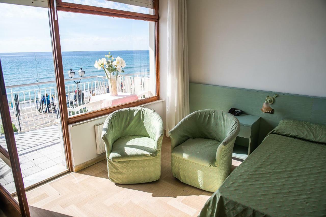 Hotel West End Alassio Eksteriør bilde