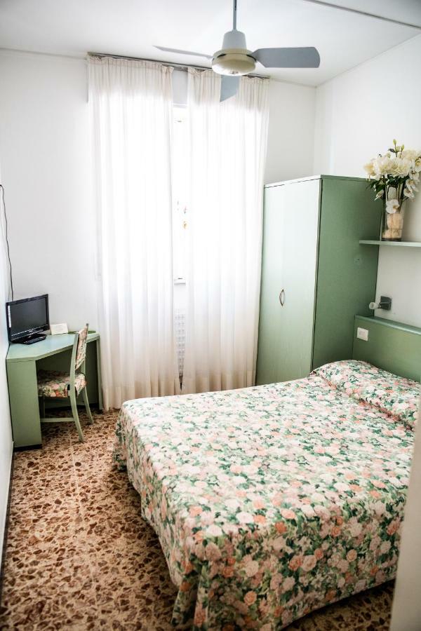 Hotel West End Alassio Eksteriør bilde