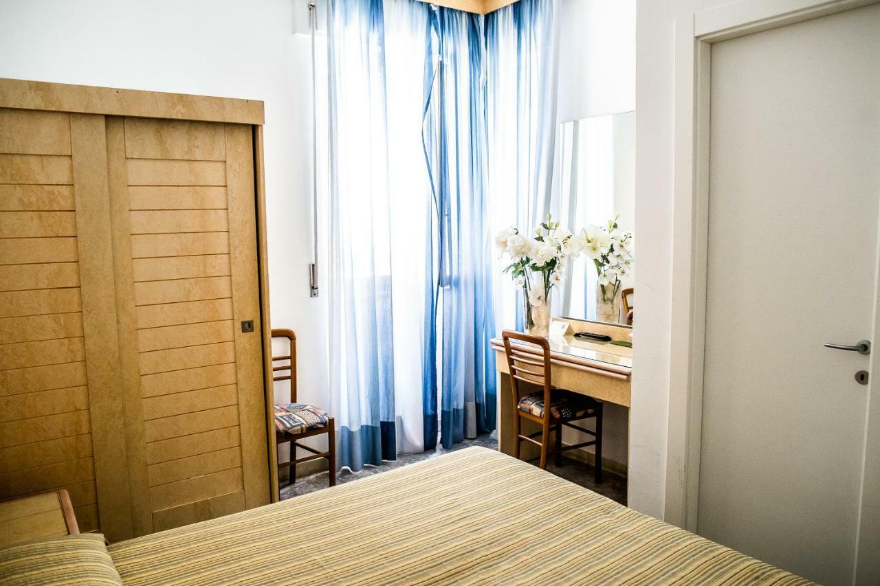 Hotel West End Alassio Eksteriør bilde