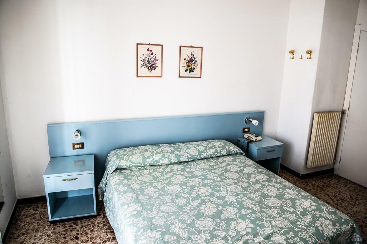 Hotel West End Alassio Eksteriør bilde