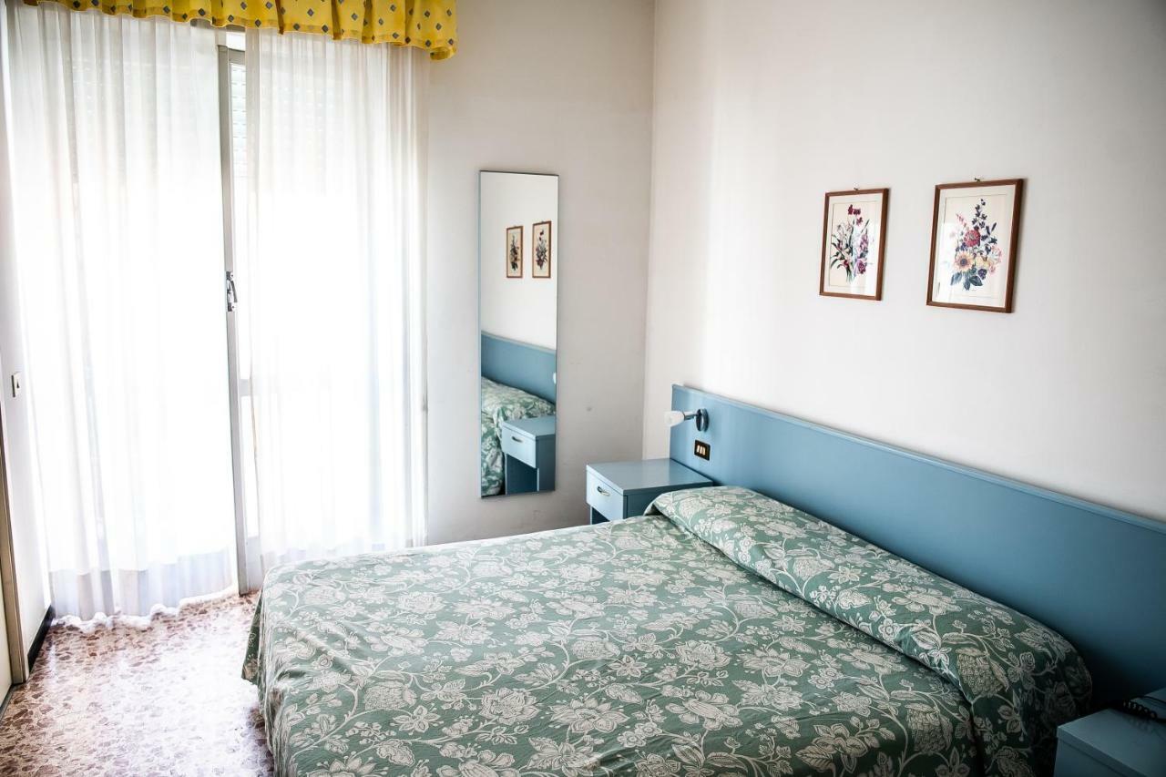Hotel West End Alassio Eksteriør bilde