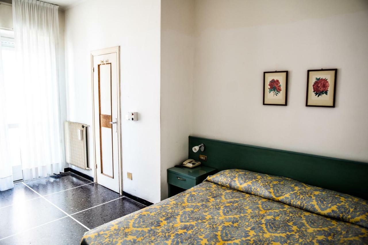Hotel West End Alassio Eksteriør bilde