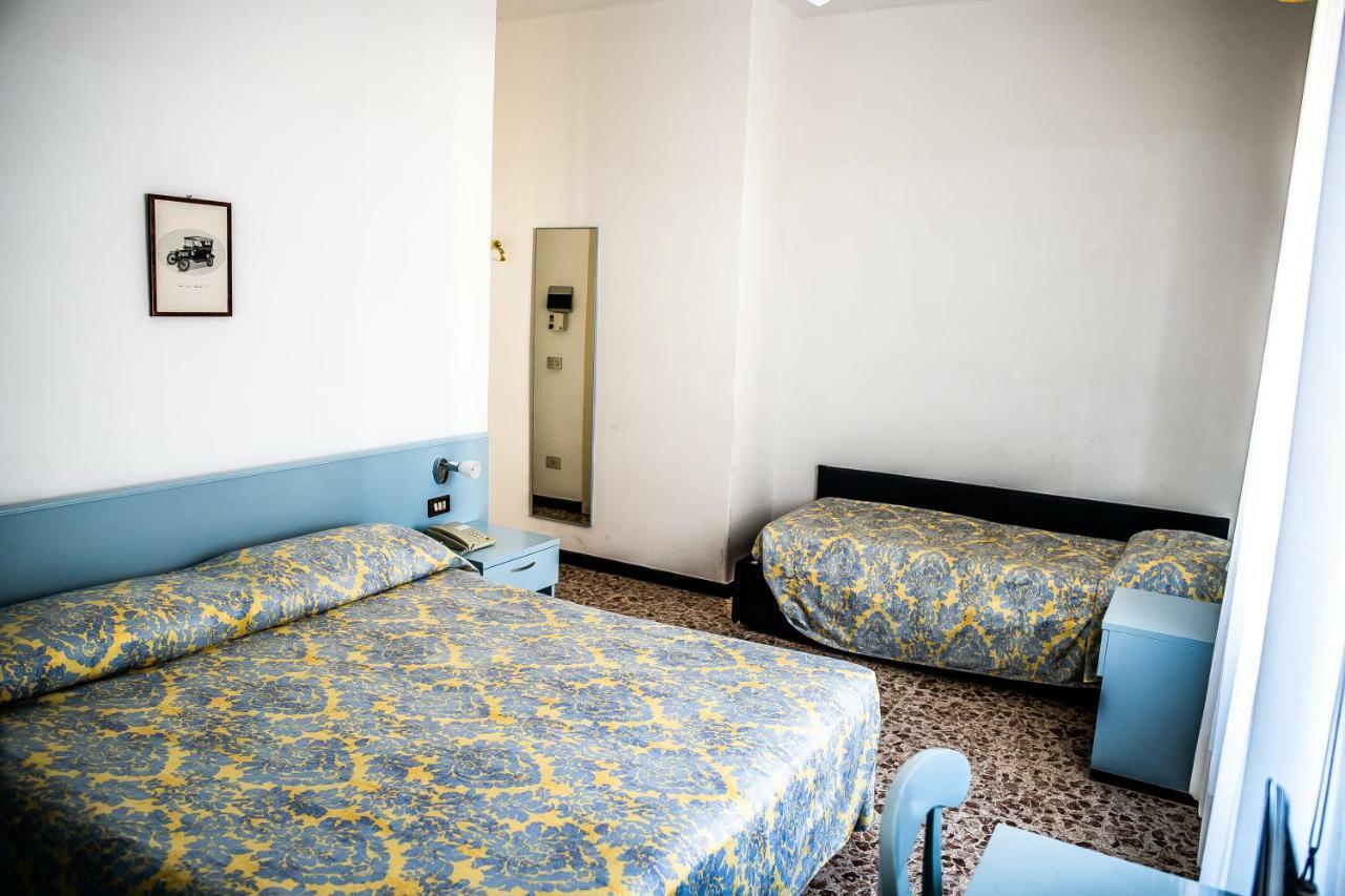 Hotel West End Alassio Eksteriør bilde