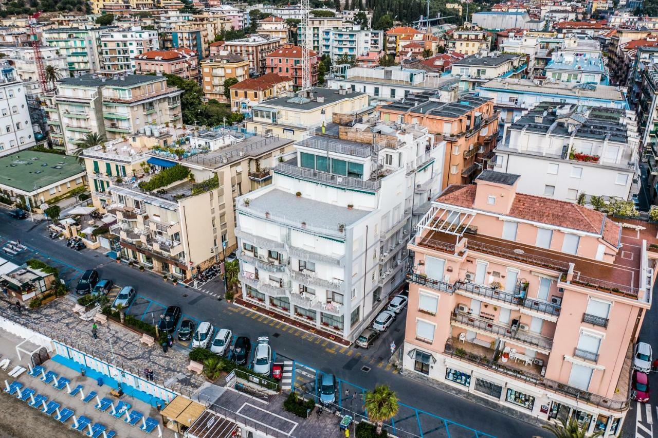 Hotel West End Alassio Eksteriør bilde
